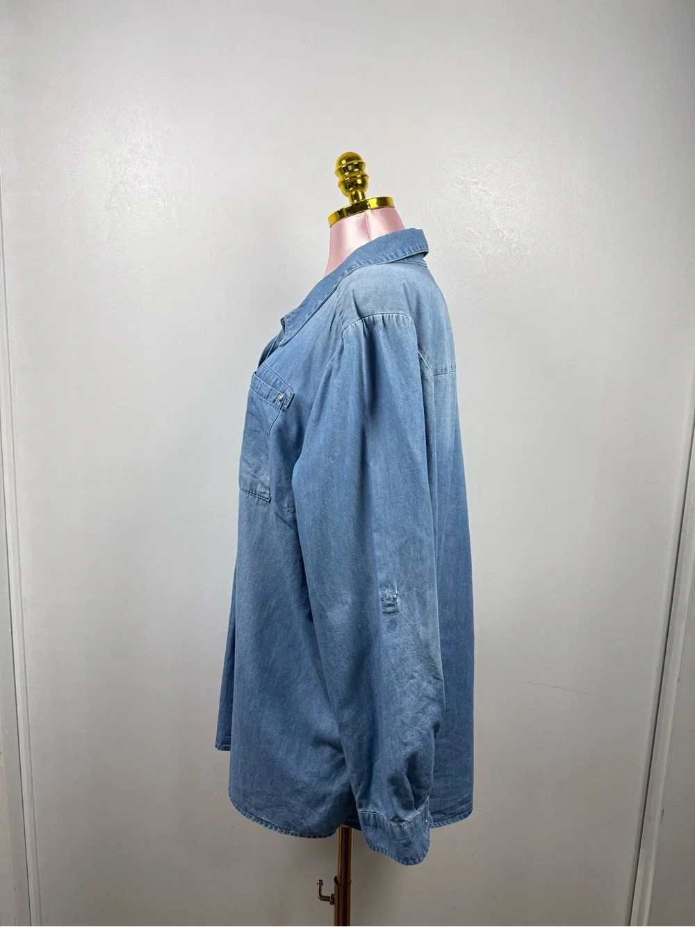 Lane Bryant Chambray Tunic Top Plus Size 22/24 Blue Soft Lyocell Cotton - Picture 8 of 10